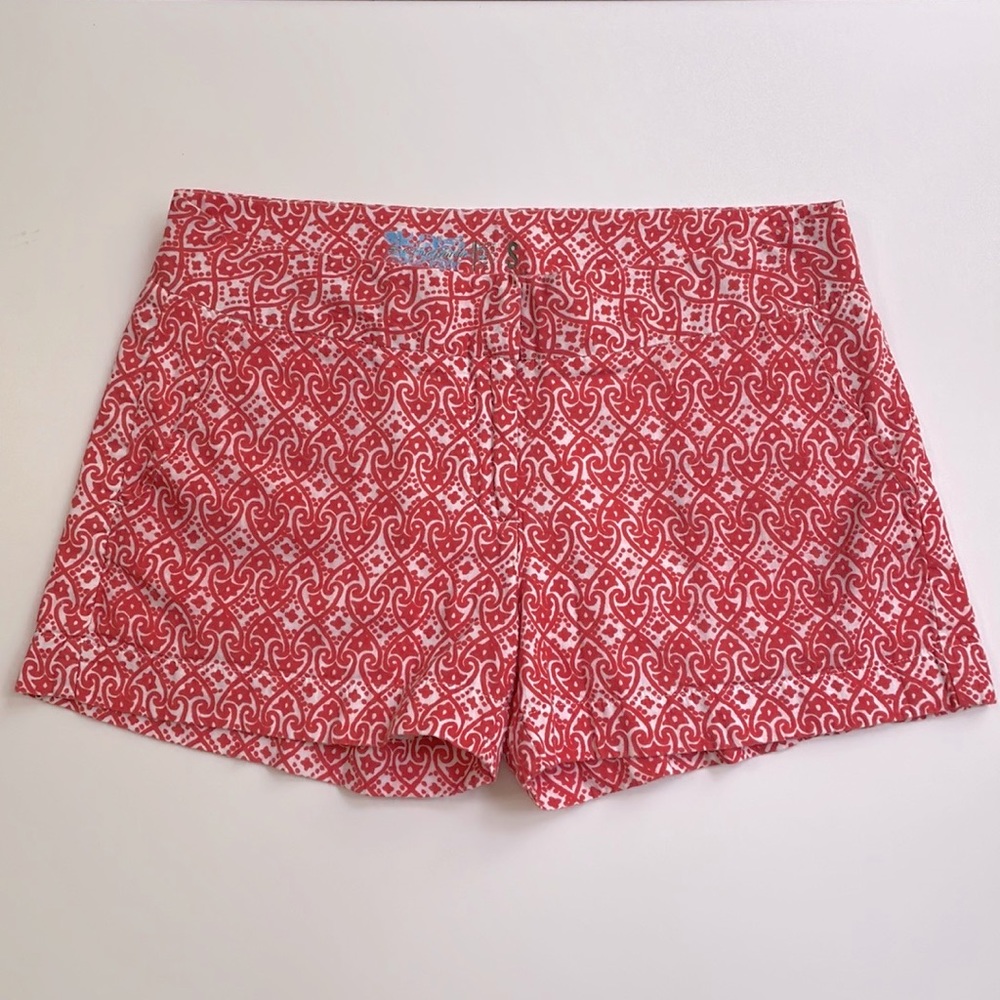 CREME FRAICHE LUXURY RESORT WEAR shorts size small red ikat front & rear pockets